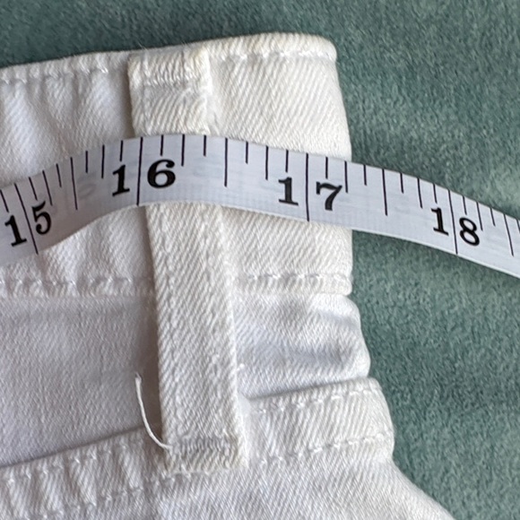 Joe's Jeans White Frayed Hem Distressed Jean Shorts - Picture 5 of 6